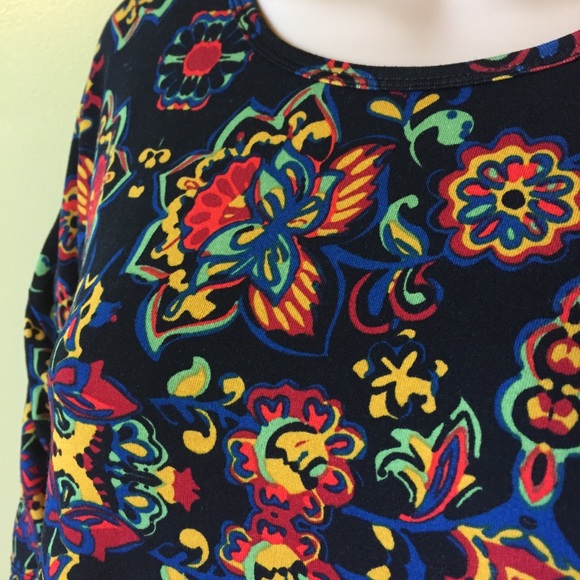 Lularoe Irma Top - Picture 5 of 6
